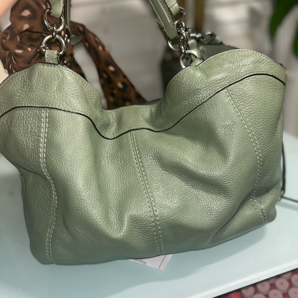 Coach Green Pebble Leather hobo bag Authentic - Picture 4 of 5